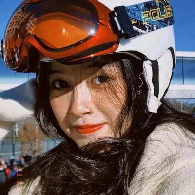 在巨人中间